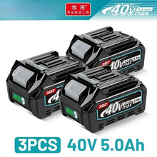 Makita 40V XGT battery packaging, three 40V 5.0Ah batteries in black and green