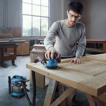 Bosch GEX185-LI lifestyle detail of cordless sander in blue and black